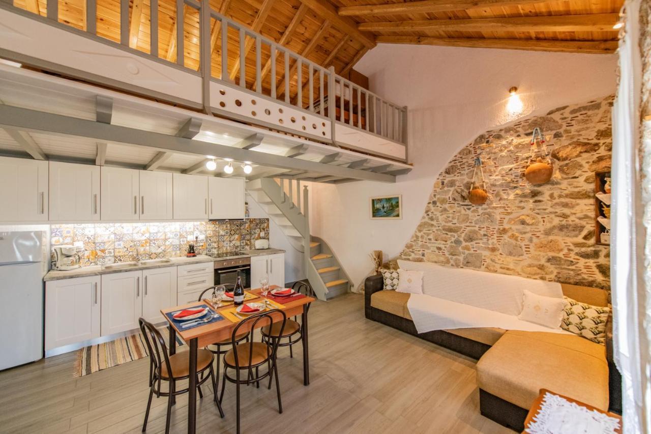 Oneiro Cottage Skopelos Buitenkant foto